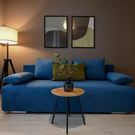 Apartment Centrally Located 1br Retreat Near Sala Palatului *