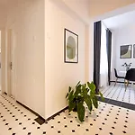 Centrally Located 1br Retreat Near Sala Palatului * Bukarest