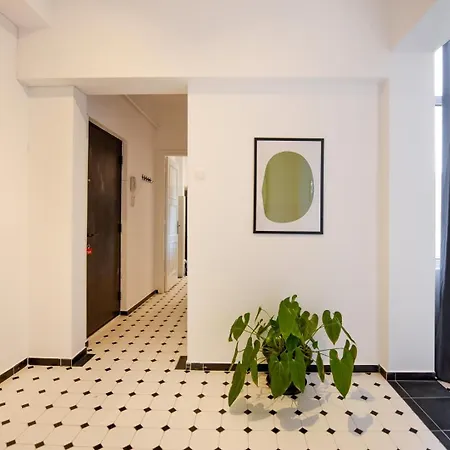 Centrally Located 1br Retreat Near Sala Palatului * 布加勒斯特