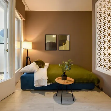 Centrally Located 1br Retreat Near Sala Palatului 아파트