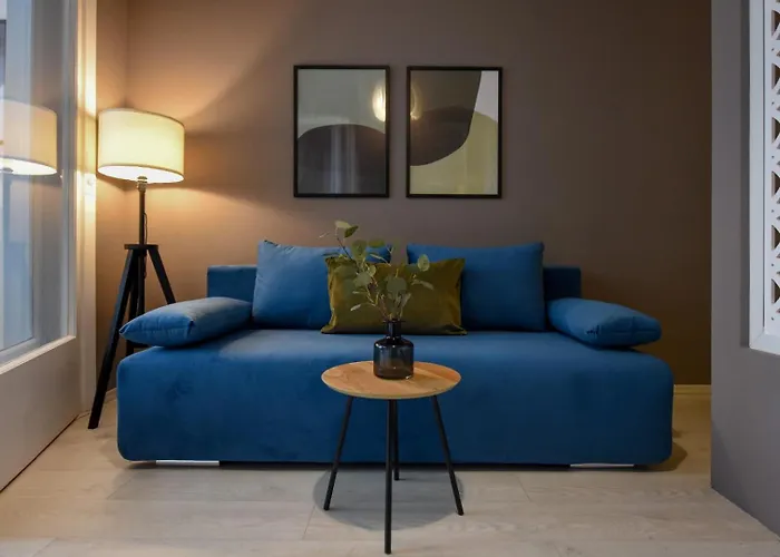 Apartament Centrally Located 1br Retreat Near Sala Palatului *